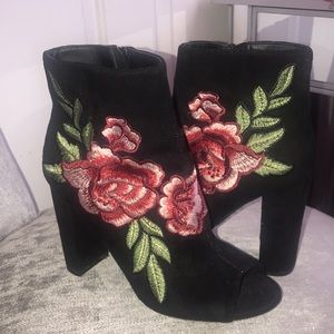 Flower booties